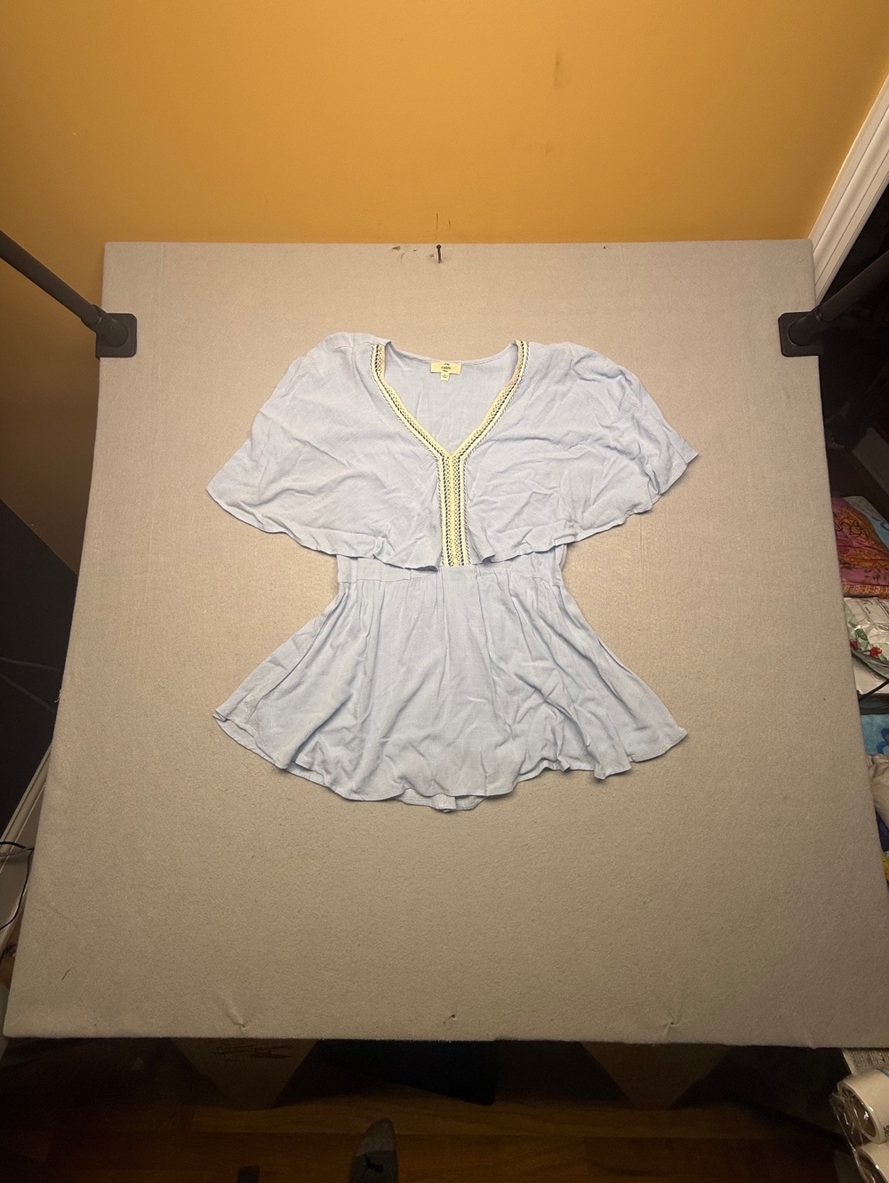 Entro Blouse Women's Large Light Blue V-Neck Casual